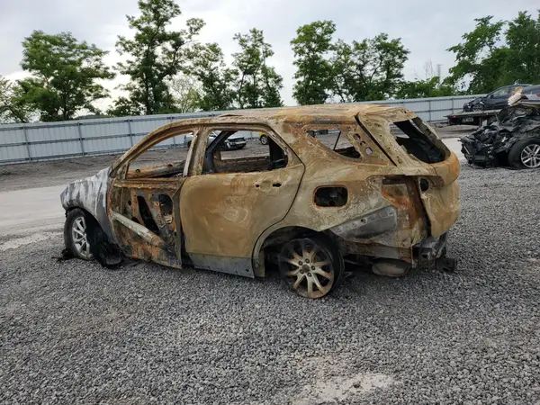 2GNAXREV8J6231527 2018 CHEVROLET EQUINOX - Image 2