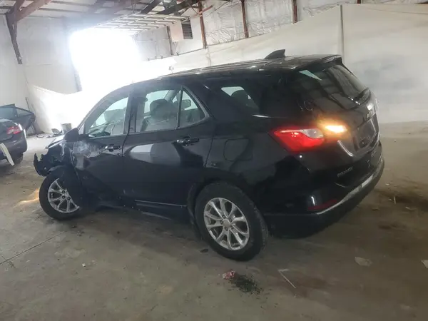2GNAXREV8J6350422 2018 CHEVROLET EQUINOX - Image 2