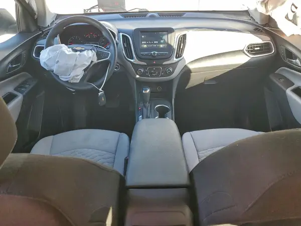 2GNAXREV9J6106049 2018 CHEVROLET EQUINOX - Image 8