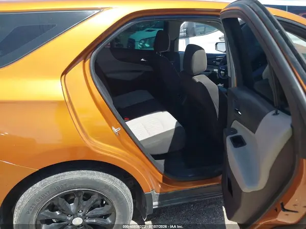 2GNAXREV9J6129041 2018 CHEVROLET EQUINOX - Image 8