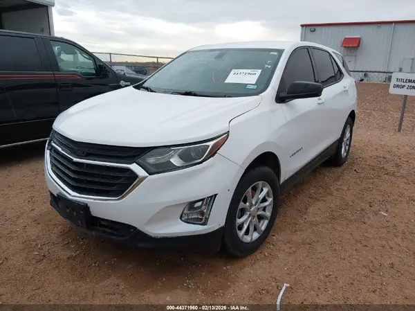 2GNAXREV9J6150942 2018 CHEVROLET EQUINOX - Image 2