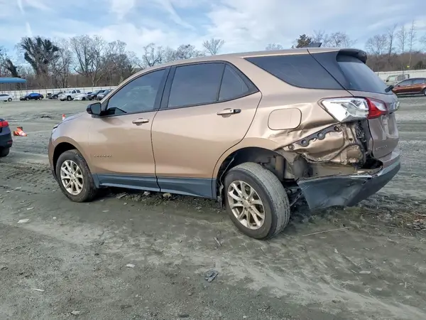 2GNAXREV9J6180331 2018 CHEVROLET EQUINOX - Image 2