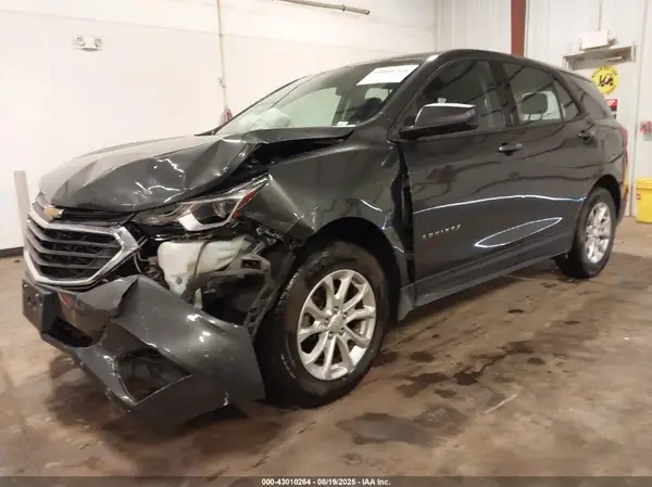 2GNAXREV9J6223968 2018 CHEVROLET EQUINOX - Image 2