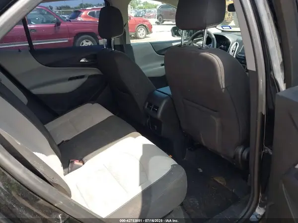 2GNAXREV9J6271972 2018 CHEVROLET EQUINOX - Image 8