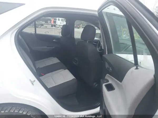 2GNAXREV9J6308759 2018 CHEVROLET EQUINOX - Image 8