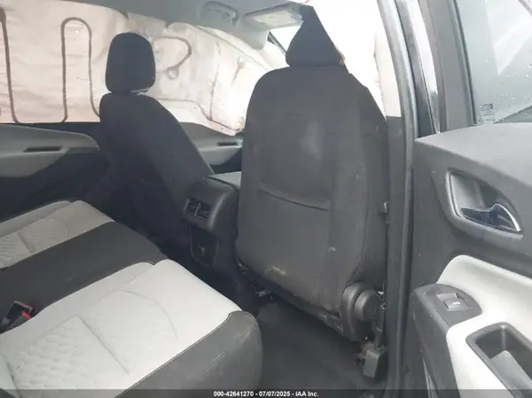 2GNAXREV9J6334598 2018 CHEVROLET EQUINOX - Image 8