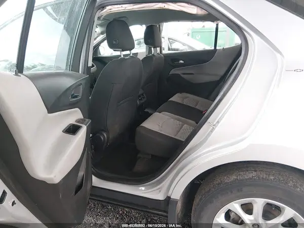 2GNAXREVXJ6127542 2018 CHEVROLET EQUINOX - Image 8