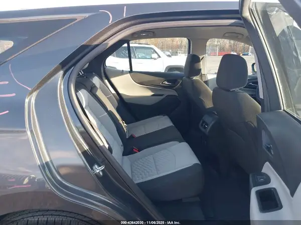 2GNAXREVXJ6154904 2018 CHEVROLET EQUINOX - Image 8