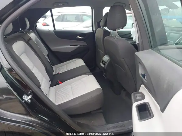 2GNAXREVXJ6165689 2018 CHEVROLET EQUINOX - Image 8