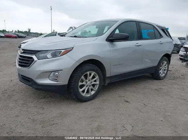 2GNAXREVXJ6182878 2018 CHEVROLET EQUINOX - Image 2