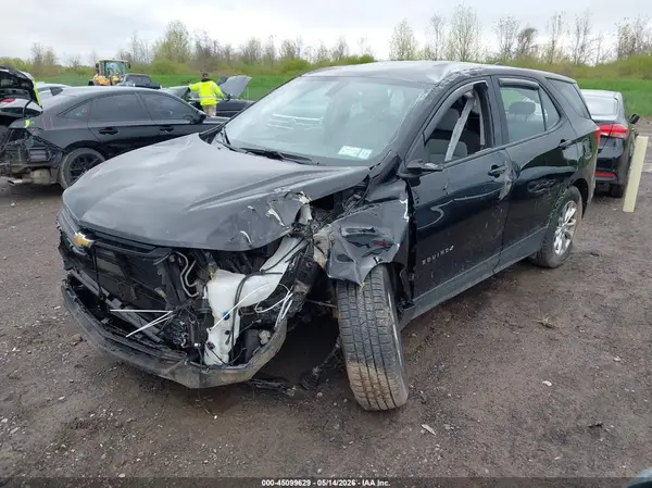 2GNAXREVXJ6216334 2018 CHEVROLET EQUINOX - Image 2