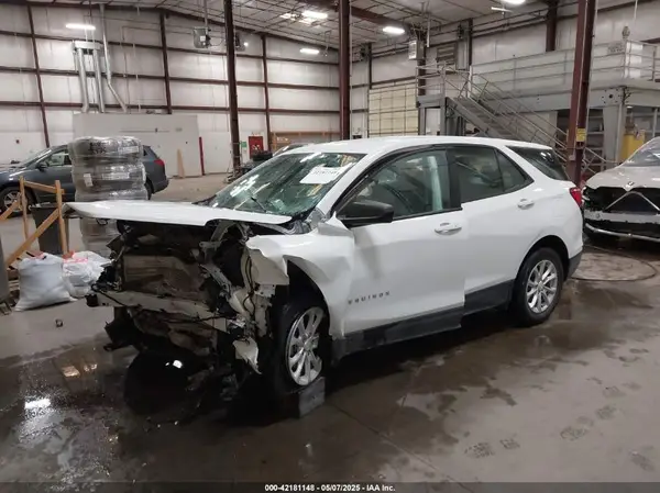 2GNAXREVXJ6262133 2018 CHEVROLET EQUINOX - Image 2