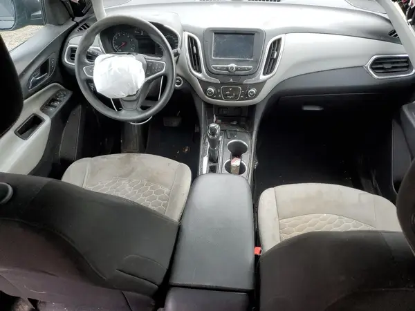 2GNAXREVXJ6322461 2018 CHEVROLET EQUINOX - Image 8