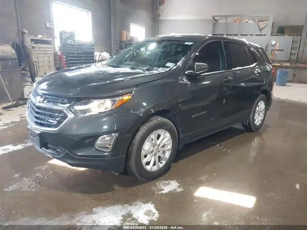 2GNAXREVXJ6332438 2018 CHEVROLET EQUINOX - Image 2