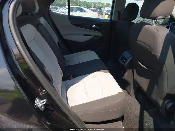 2GNAXREVXJ6338949 2018 CHEVROLET EQUINOX - Image 8
