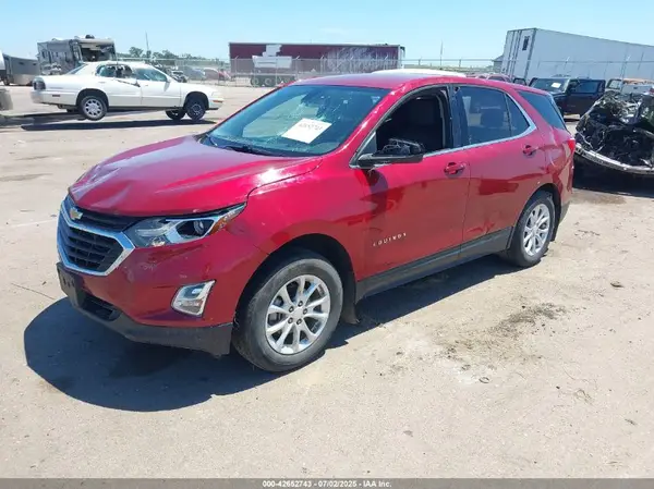 2GNAXSEV0J6130084 2018 CHEVROLET EQUINOX - Image 2