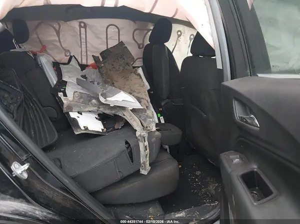 2GNAXSEV0J6142915 2018 CHEVROLET EQUINOX - Image 8