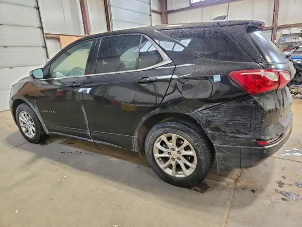 2GNAXSEV0J6147399 2018 CHEVROLET EQUINOX - Image 2