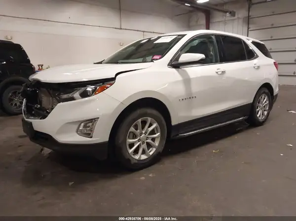 2GNAXSEV0J6152196 2018 CHEVROLET EQUINOX - Image 2