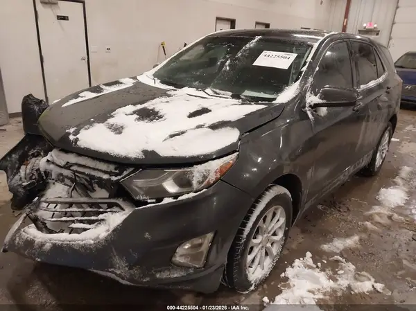 2GNAXSEV0J6242030 2018 CHEVROLET EQUINOX - Image 2