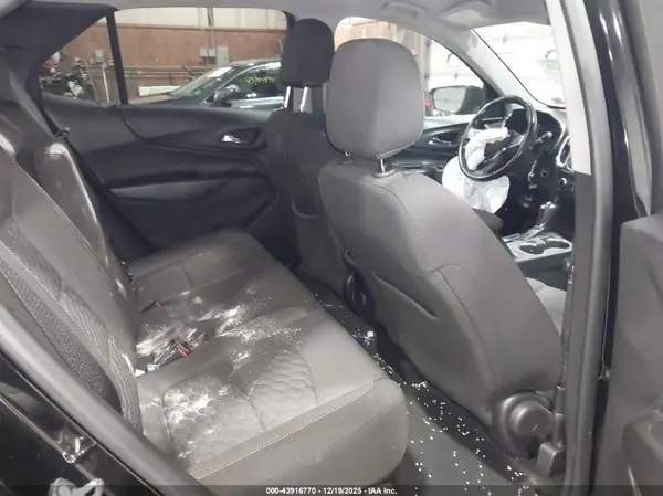 2GNAXSEV0J6257143 2018 CHEVROLET EQUINOX - Image 8