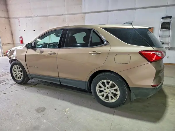 2GNAXSEV0J6258549 2018 CHEVROLET EQUINOX - Image 2