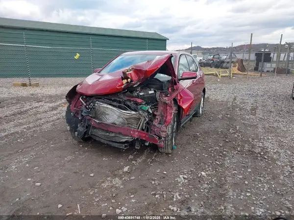 2GNAXSEV0J6259720 2018 CHEVROLET EQUINOX - Image 2