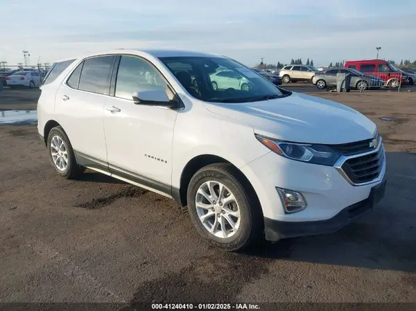 2GNAXSEV0J6268143 2018 CHEVROLET EQUINOX - Image 1