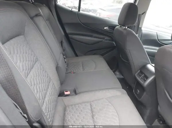2GNAXSEV0J6308611 2018 CHEVROLET EQUINOX - Image 8