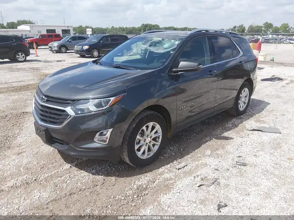 2GNAXSEV0J6313730 2018 CHEVROLET EQUINOX - Image 2
