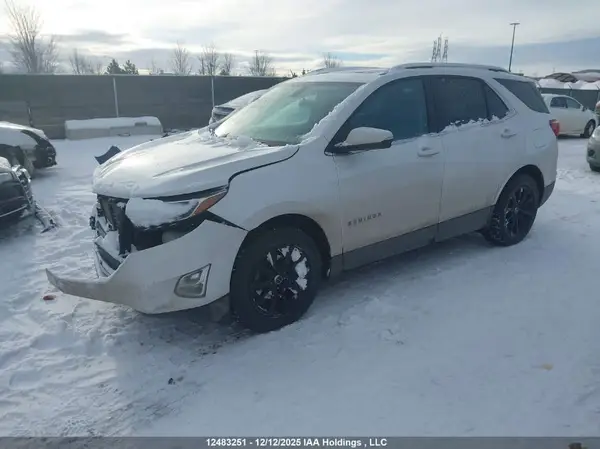 2GNAXSEV0J6316854 2018 CHEVROLET EQUINOX - Image 2