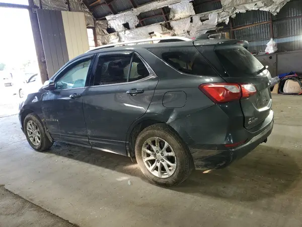 2GNAXSEV0J6330740 2018 CHEVROLET EQUINOX - Image 2
