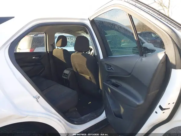 2GNAXSEV0J6331368 2018 CHEVROLET EQUINOX - Image 8