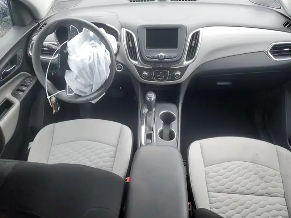 2GNAXSEV0K6240019 2019 CHEVROLET EQUINOX - Image 8