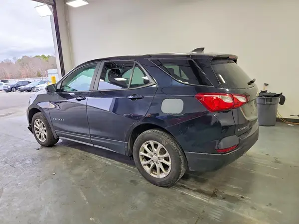 2GNAXSEV0L6224145 2020 CHEVROLET EQUINOX - Image 2