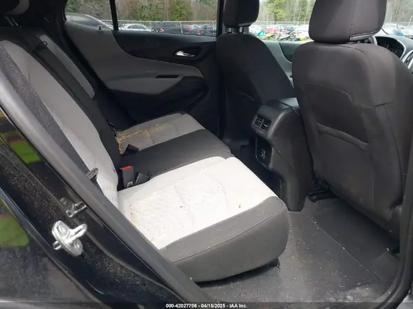 2GNAXSEV0M6111944 2021 CHEVROLET EQUINOX - Image 8
