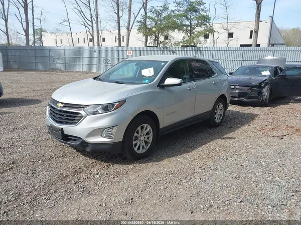 2GNAXSEV1J6131664 2018 CHEVROLET EQUINOX - Image 2