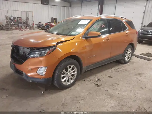2GNAXSEV1J6138534 2018 CHEVROLET EQUINOX - Image 2