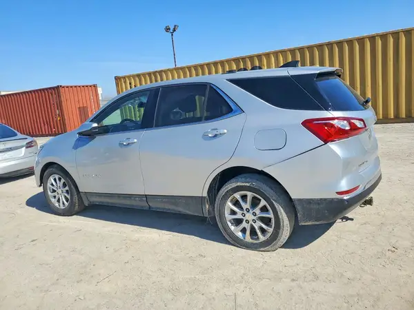 2GNAXSEV1J6139702 2018 CHEVROLET EQUINOX - Image 2