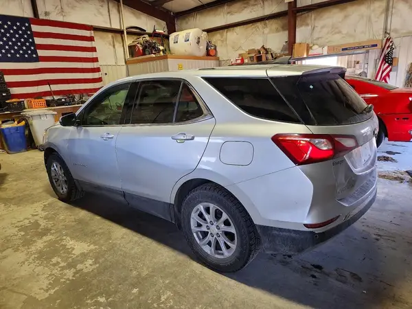 2GNAXSEV1J6153549 2018 CHEVROLET EQUINOX - Image 2