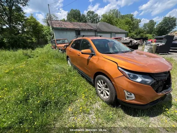 2GNAXSEV1J6177902 2018 CHEVROLET EQUINOX - Image 1