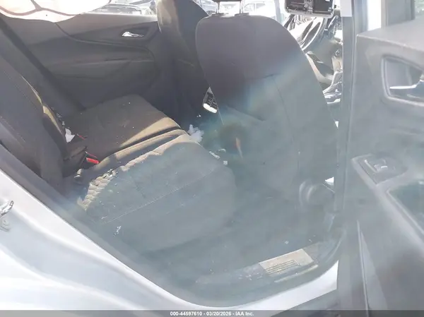 2GNAXSEV1J6209599 2018 CHEVROLET EQUINOX - Image 8