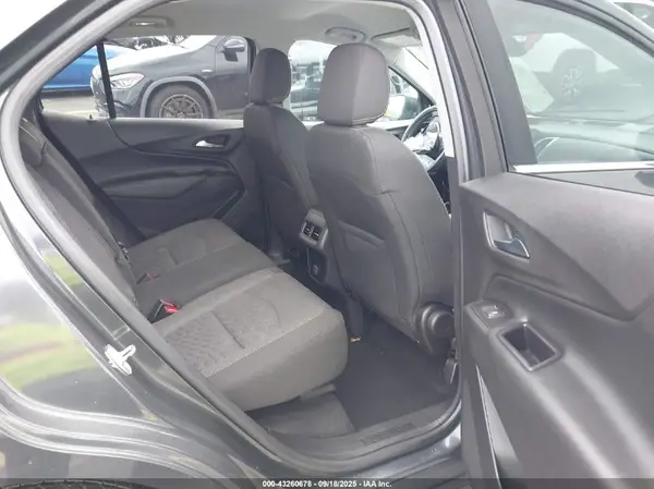 2GNAXSEV1J6214530 2018 CHEVROLET EQUINOX - Image 8