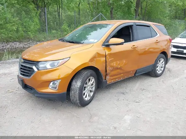 2GNAXSEV1J6219274 2018 CHEVROLET EQUINOX - Image 2