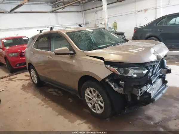 2GNAXSEV1J6233885 2018 CHEVROLET EQUINOX - Image 1