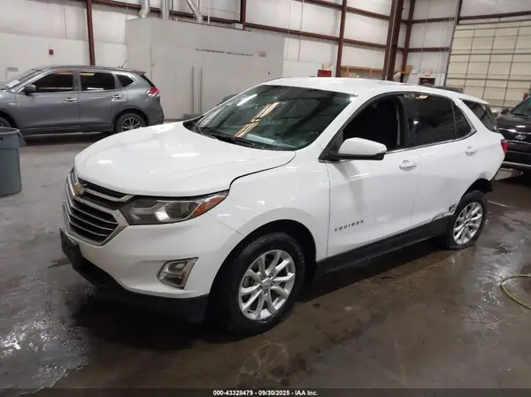 2GNAXSEV1J6273027 2018 CHEVROLET EQUINOX - Image 2