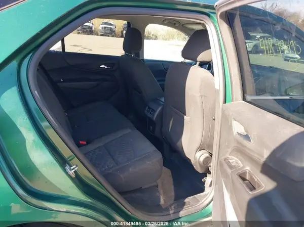 2GNAXSEV1J6274579 2018 CHEVROLET EQUINOX - Image 8