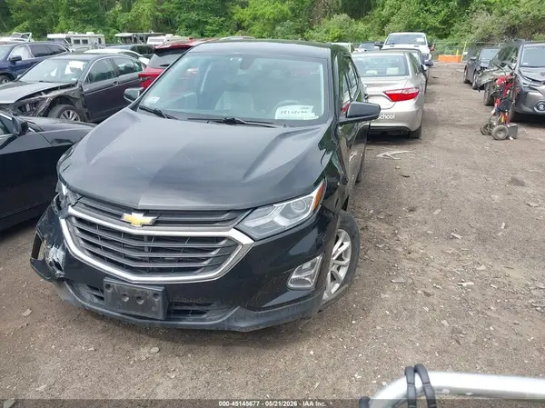 2GNAXSEV1J6296288 2018 CHEVROLET EQUINOX - Image 2