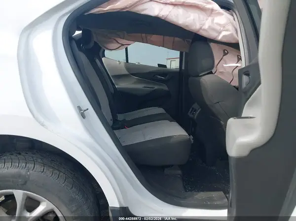 2GNAXSEV1J6315728 2018 CHEVROLET EQUINOX - Image 3