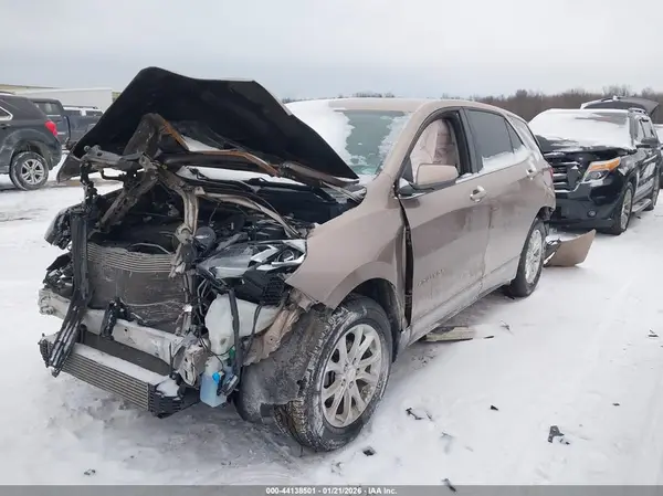 2GNAXSEV1J6320640 2018 CHEVROLET EQUINOX - Image 2
